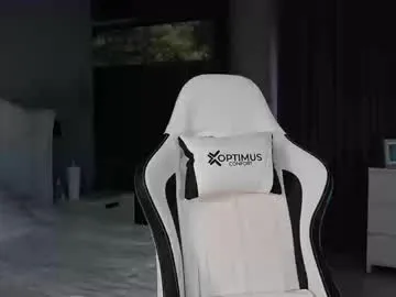 NikkiBea – webcam model profile photo Image 17