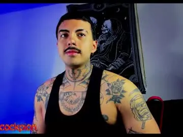 Donovan_Desmond – webcam model profile photo Image 14