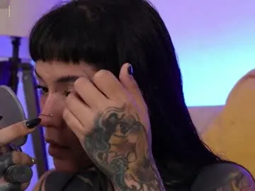 Donovan_Desmond – webcam model profile photo Image 3