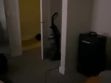 LynetteSparks – webcam model profile photo Image 5