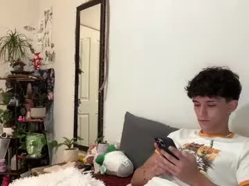 zaylanez – webcam model profile photo Image 14