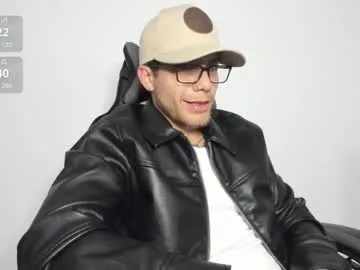 RobinTheSiren – webcam model profile photo Image 4