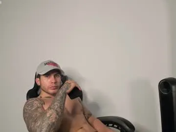 RobinTheSiren – webcam model profile photo Image 9