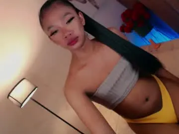 twl8vibe – webcam model profile photo Image 2