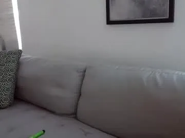 SashaShin – webcam model profile photo Image 8