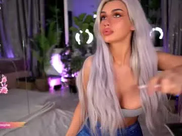 serene_sophiex Image 3