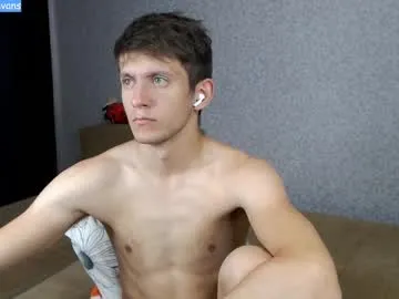 AlliNextDoor – webcam model profile photo Image 14