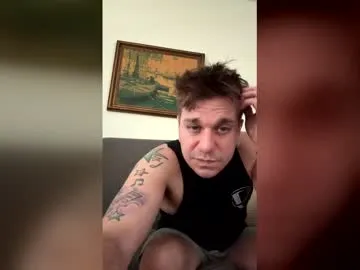 Live with Playful_Issa on FliCam Image 12