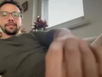 sexyleo8282 – webcam model profile photo