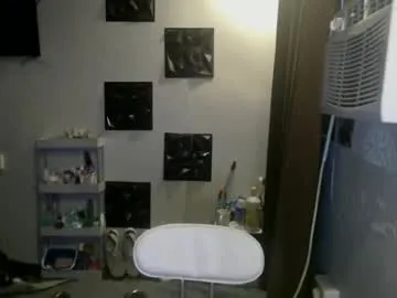 AnaKova – webcam model profile photo Image 5