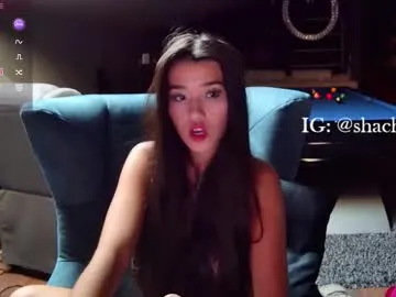 MadameCrowford – webcam model profile photo Image 5