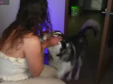 alanna_Micheles – webcam model profile photo Image 12