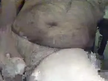 chan_pak – webcam model profile photo Image 4