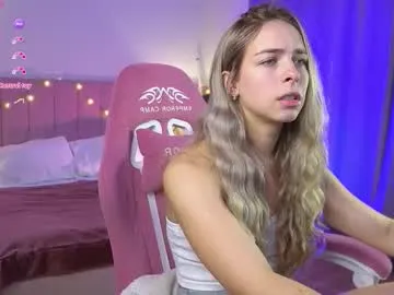 NILMINI-SHERON – webcam model profile photo Image 1