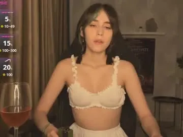 CamilaAlzate – webcam model profile photo Image 16