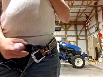 EllieKlark – webcam model profile photo Image 3