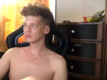 tora3220 – webcam model profile photo Image 9