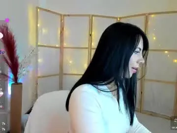 NiaMorelli – webcam model profile photo Image 10