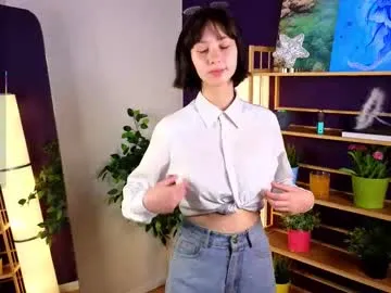 SandiSquirts – webcam model profile photo Image 2