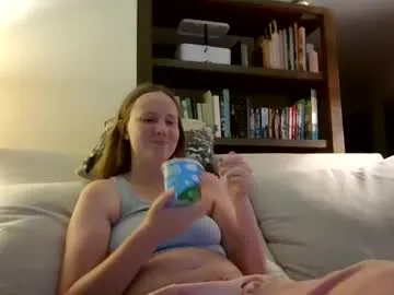 Hiiichan88 – webcam model profile photo Image 17