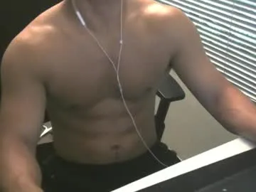 VaniaLee – webcam model profile photo Image 12