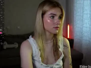 HornyGirlH – webcam model profile photo Image 3