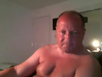 ValenWill – webcam model profile photo Image 4