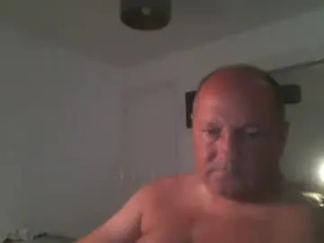 ValenWill – webcam model profile photo Image 8