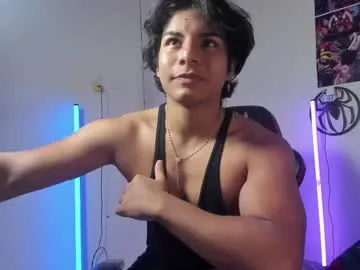 AntonioWest – webcam model profile photo Image 14