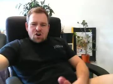 LIAMxBOLT – webcam model profile photo Image 2