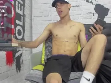 1a1a1alll – webcam model profile photo Image 12