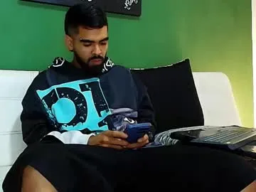 PaolaFalkon – webcam model profile photo Image 16