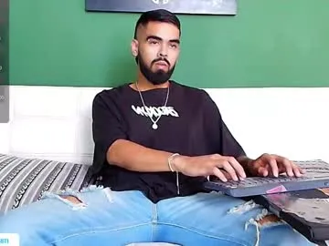 PaolaFalkon – webcam model profile photo Image 6