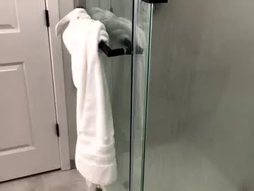 SkyEyesLuna – webcam model profile photo Image 13