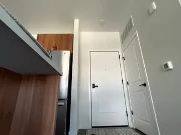 SkyEyesLuna – webcam model profile photo Image 18