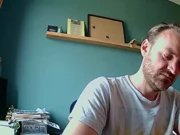 AAASuck – webcam model profile photo Image 9