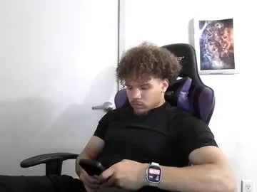 Horny_Stepmom – webcam model profile photo Image 14