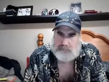 KarolBrand – webcam model profile photo Image 13