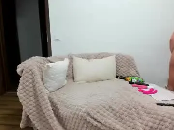 strongamy Image 9