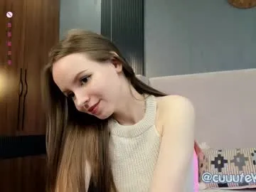 MiaRosel – webcam model profile photo Image 15