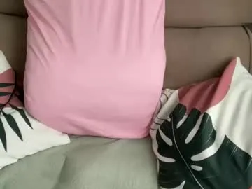 RuslanaXX – webcam model profile photo Image 12