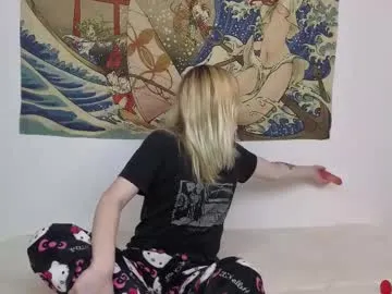 CristalBaldwin19 – webcam model profile photo Image 2