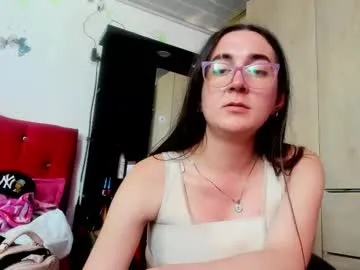 MissHotTessy – webcam model profile photo Image 18