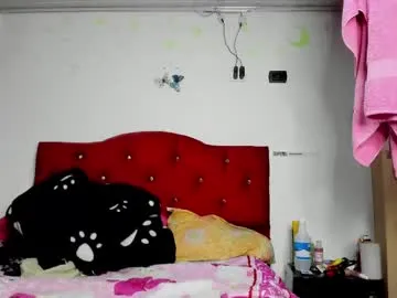 MissHotTessy – webcam model profile photo Image 4