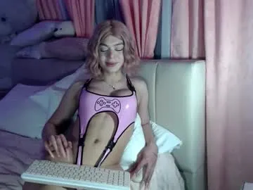 laurenblonde22 – webcam model profile photo Image 17