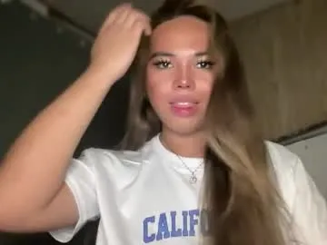 Manu_bauer – webcam model profile photo Image 11