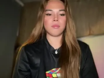 Manu_bauer – webcam model profile photo Image 4