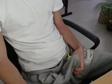 JenSmith – webcam model profile photo Image 18