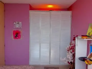 katrinewestx – webcam model profile photo Image 14