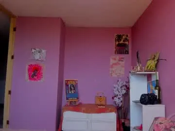 katrinewestx – webcam model profile photo Image 2